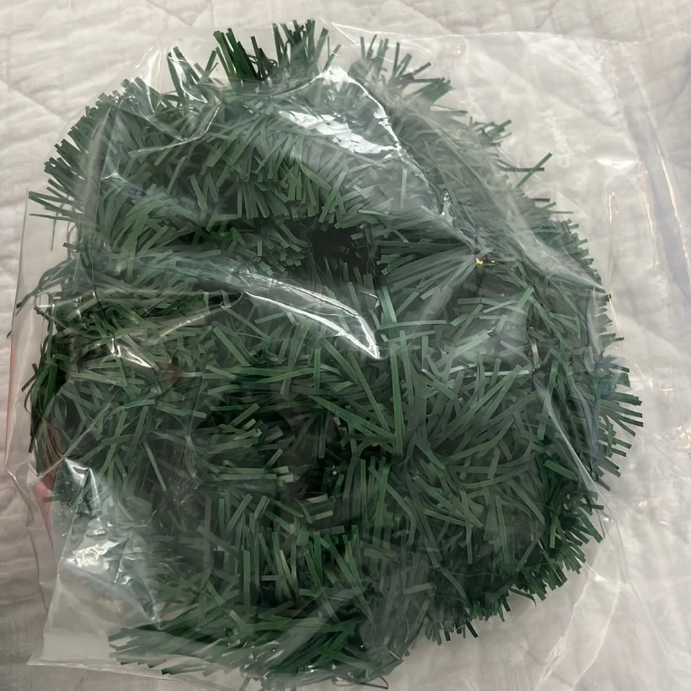 NWT Christmas garland